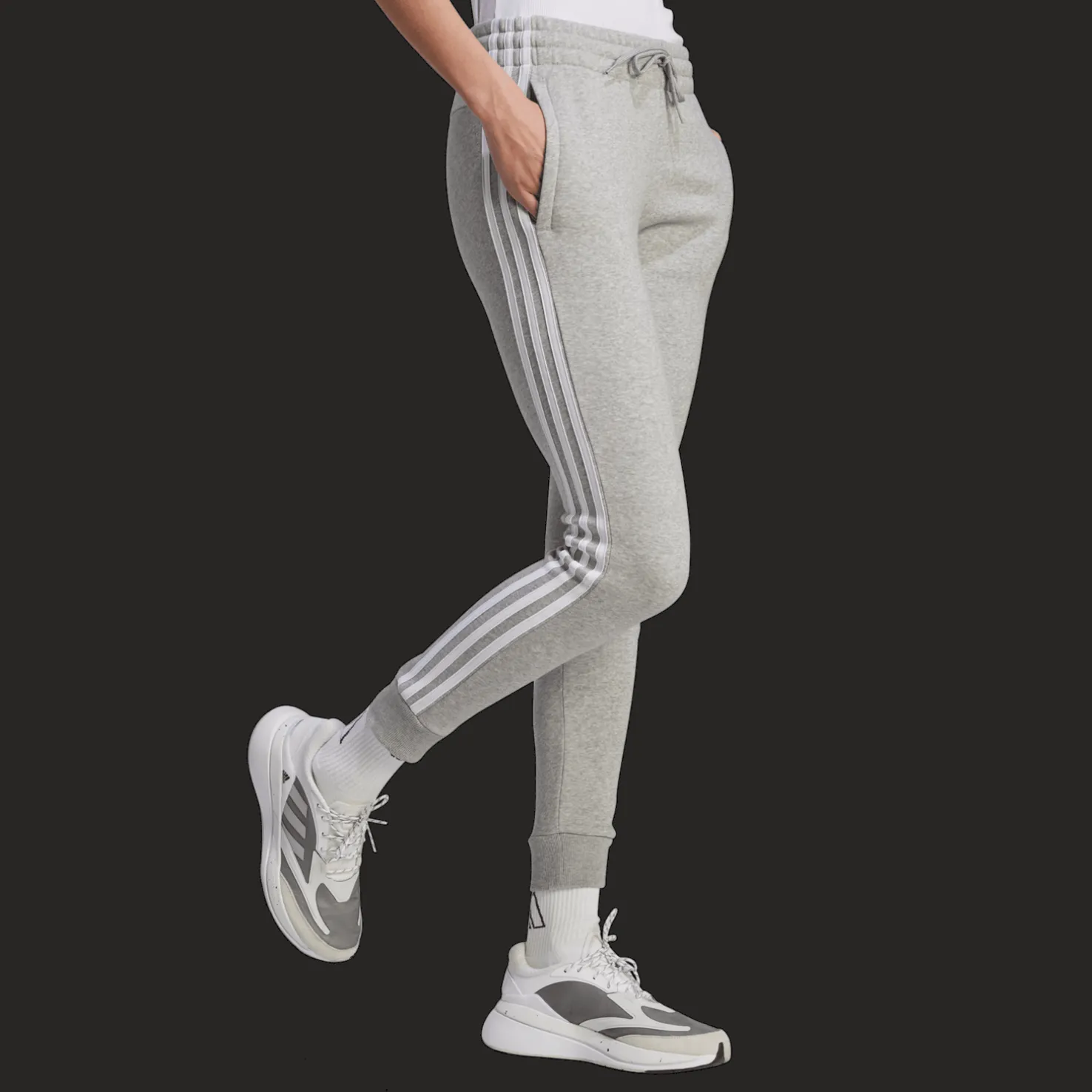 Essentials 3-Stripes Fleece Joggers, naisten collegehousut - Vapaa-Ajan Housut - Essentials 3-Stripes Fleece Joggers, naisten collegehousut