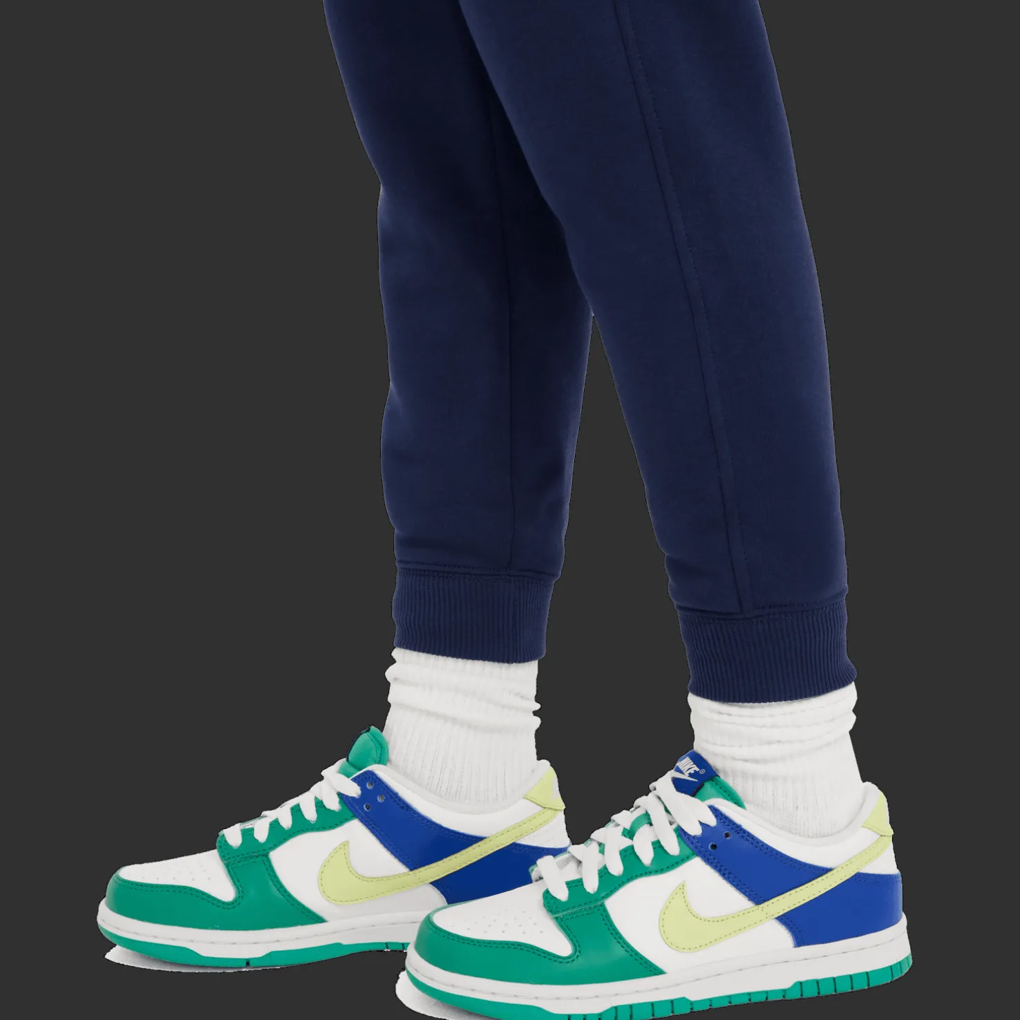 Nike Sportswear Club Fleece, nuorten verryttelyasu - Verryttelyasut - Nike Sportswear Club Fleece, nuorten verryttelyasu