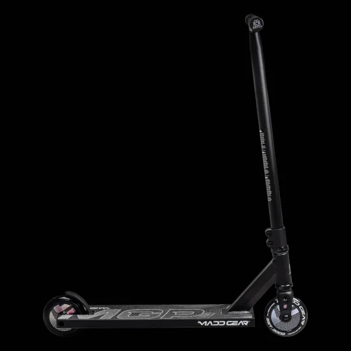 Renegade S1 Black White, nuorten temppupotkulauta - Potkulaudat ja Scootit - Renegade S1 Black White, nuorten temppupotkulauta