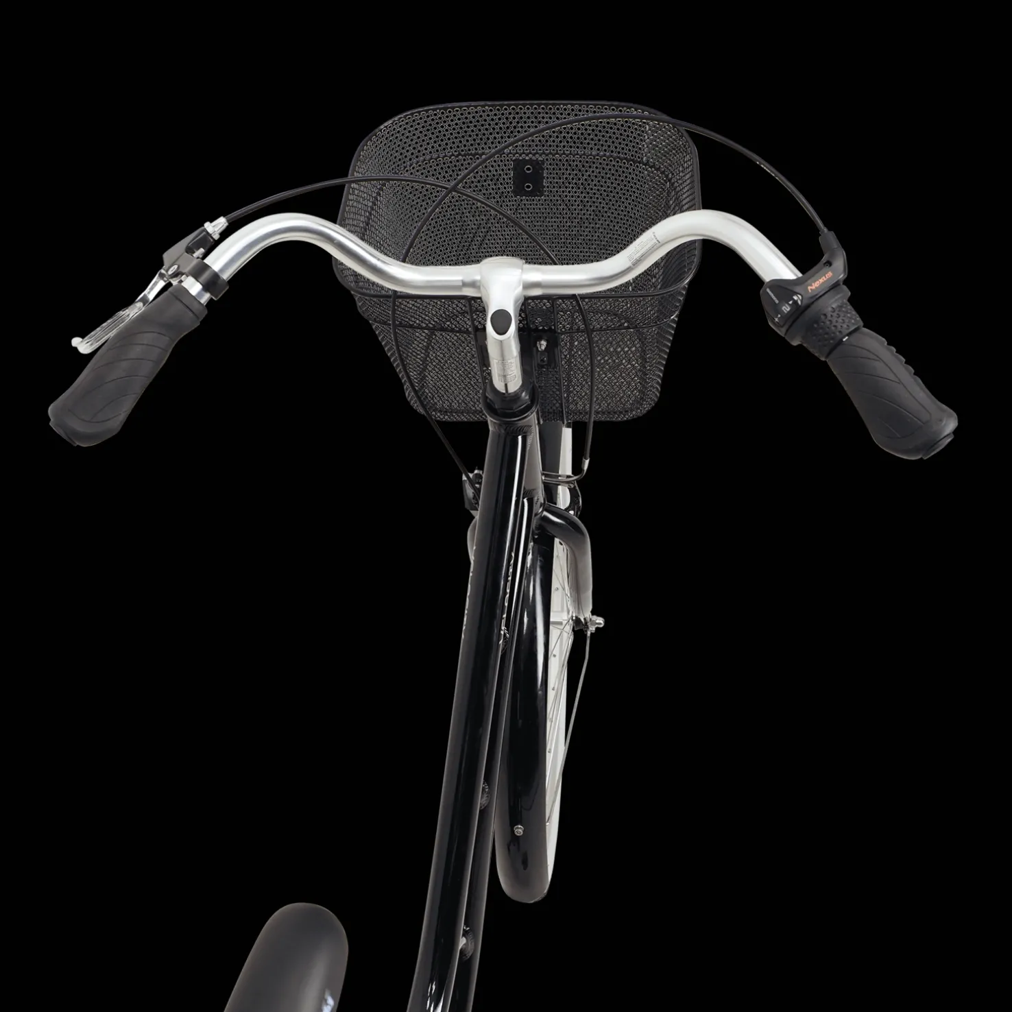 Vilma 28" 3-speed 24, naisten kaupunkipyörä - Citypyörät - Vilma 28" 3-speed 24, naisten kaupunkipyörä