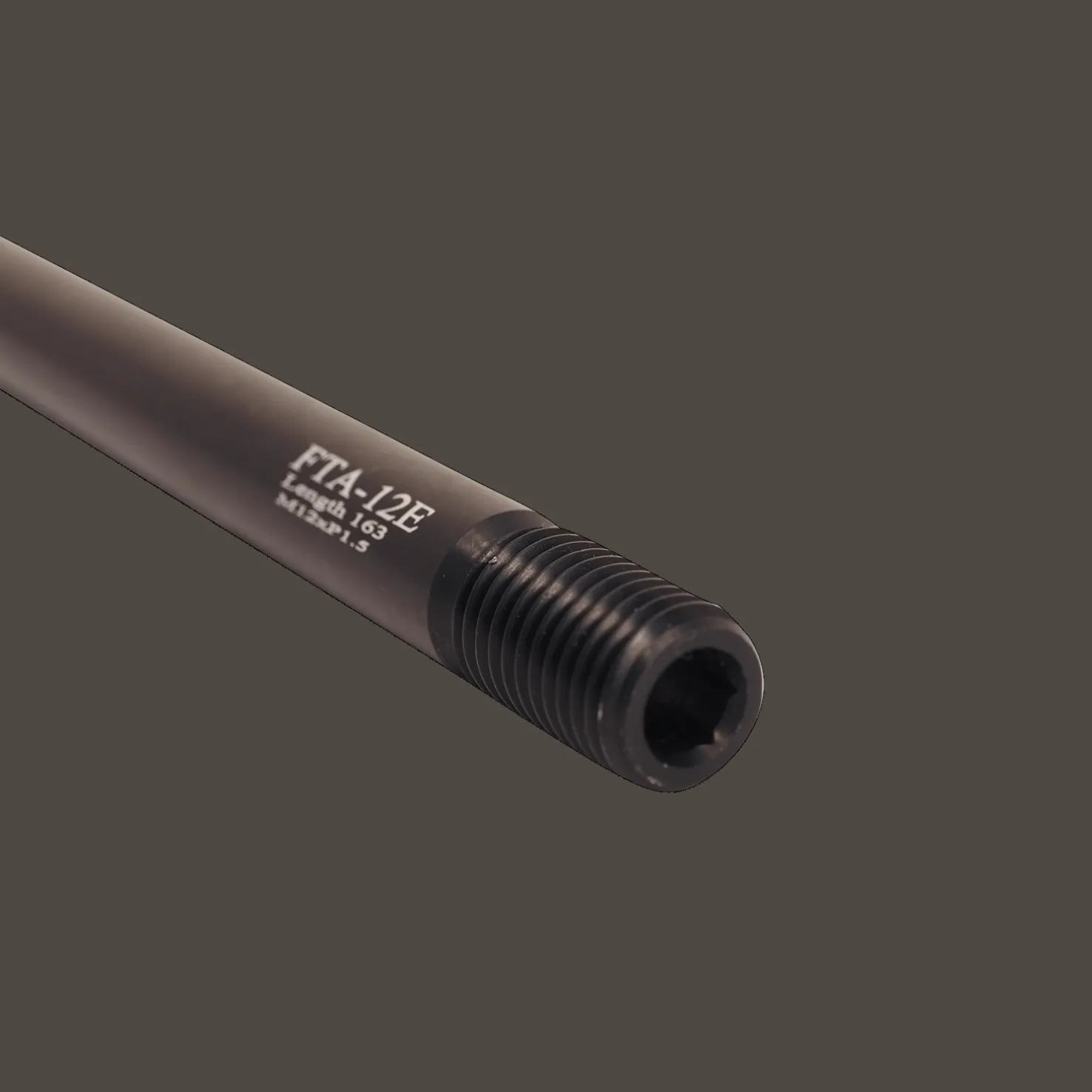 XTA-12E Rear Thru Axle